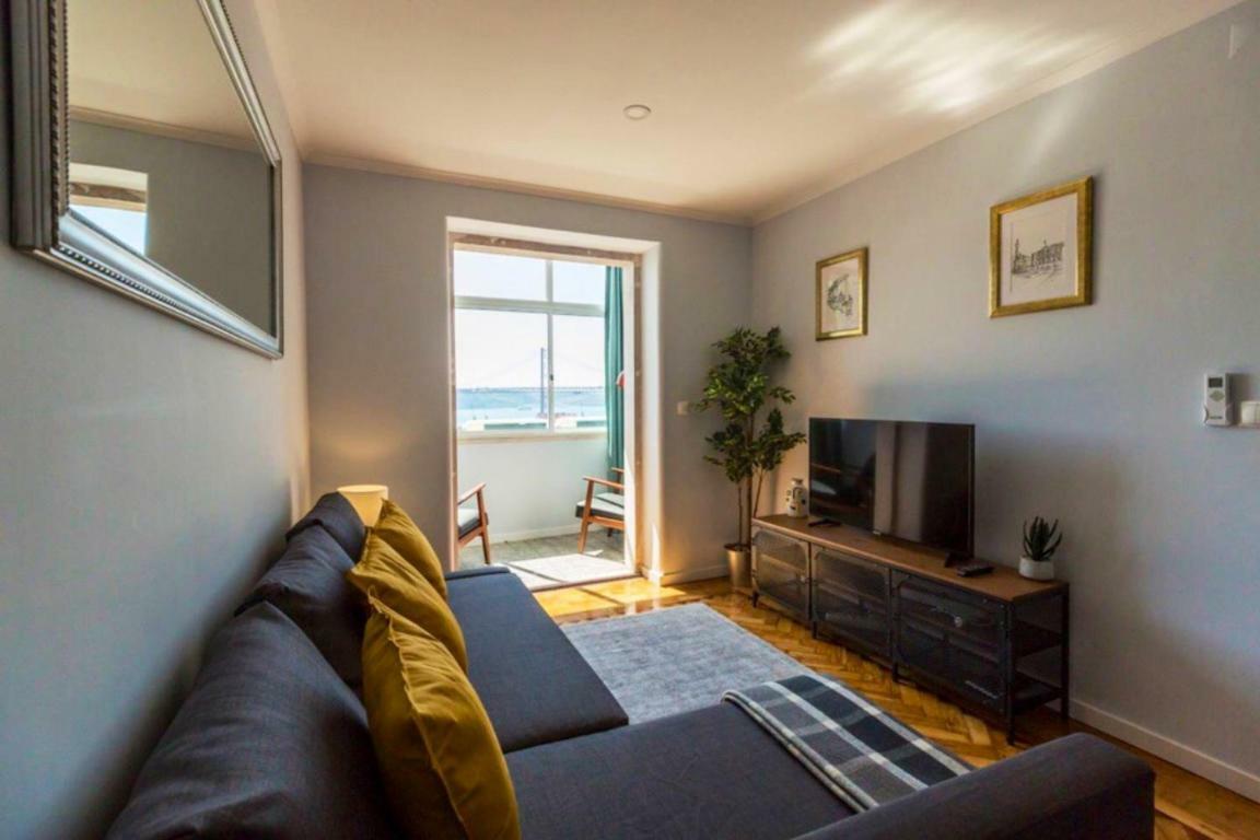 Ola Lisbon - Lapa I Apartamento Exterior foto